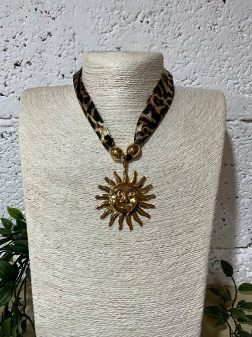 Collier ruban soleil 